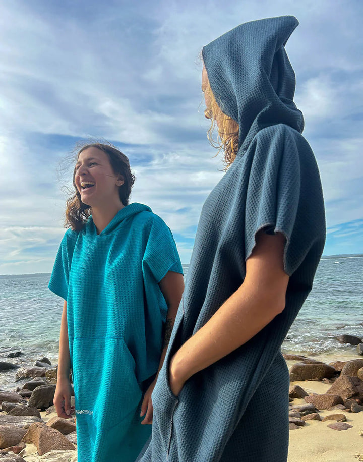 SAND FREE HOODED TOWEL - UNISEX