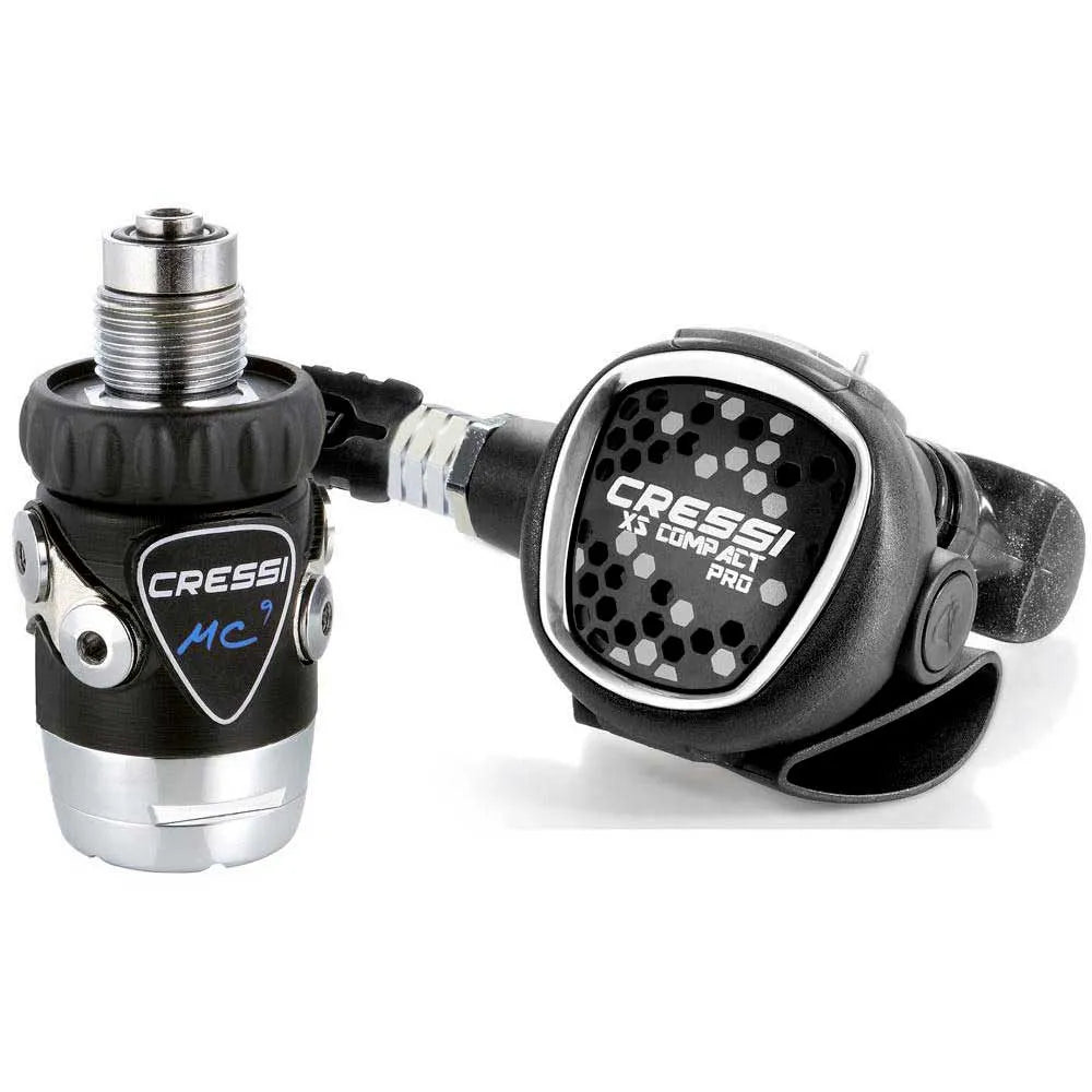 Cressi XS Compact Pro MC9SC DIN 300 diving regulator set