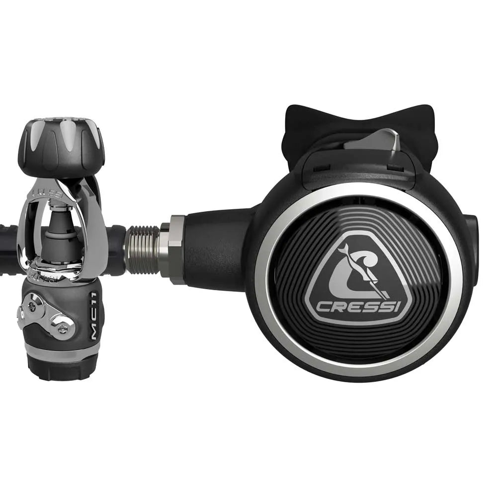 Cressi Zen Pro MC11SC INT diving regulator set