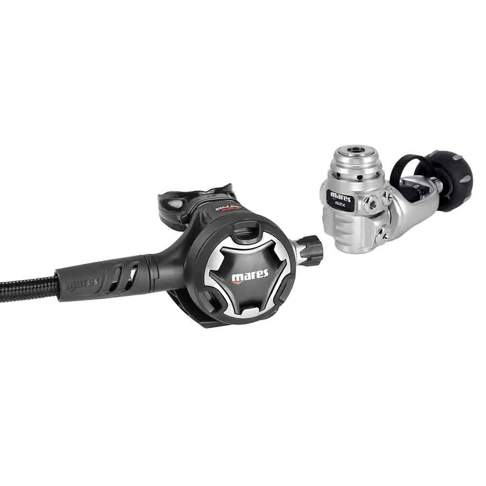 Mares Dual ADJ 62X INT diving regulator set
